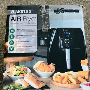 Air fryer, 5.5 qt, new never been used